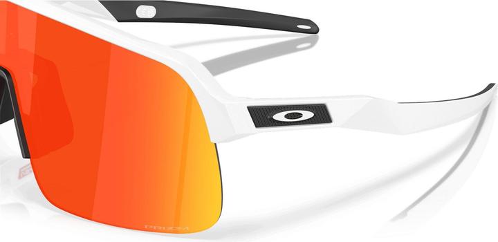 Matt Weiss / Prizm Ruby, Matte White, Matte white/prizm ruby