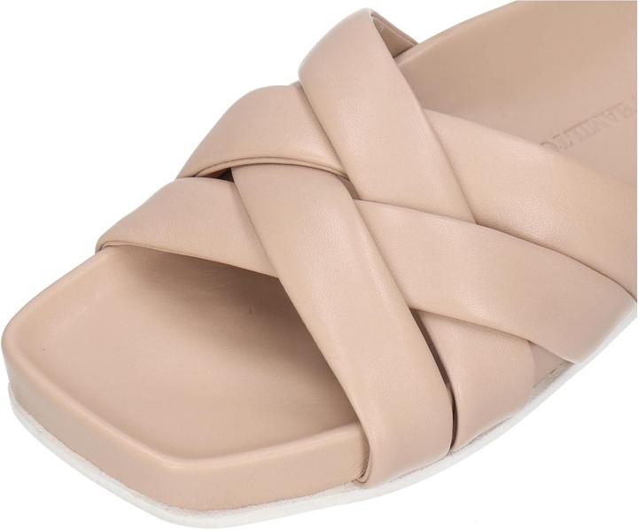 Actual product image Melvin & Hamilton Amara Square Toe Mules (39)