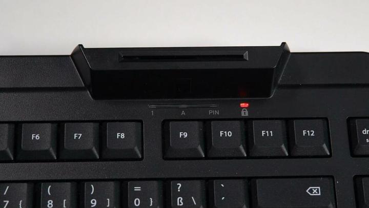 Actual product image CHERRY secure board (US, Cable)