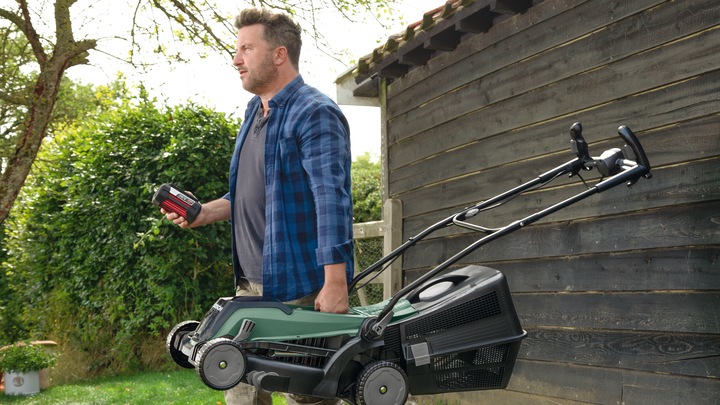 Productafbeelding Bosch Home & Garden EasyRotak 36-550 (Oplaadbare batterij)