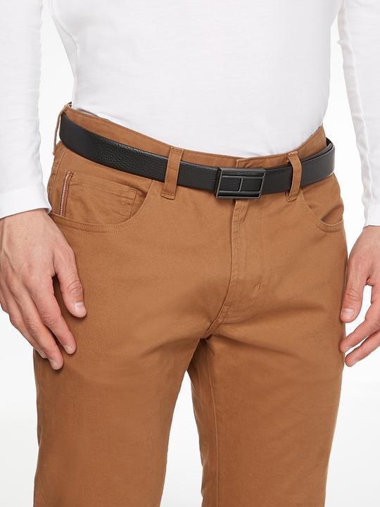 Actual product image Tommy Hilfiger Flag Logo Buckle 3.5 AM0AM10332 BDS 95 (95)