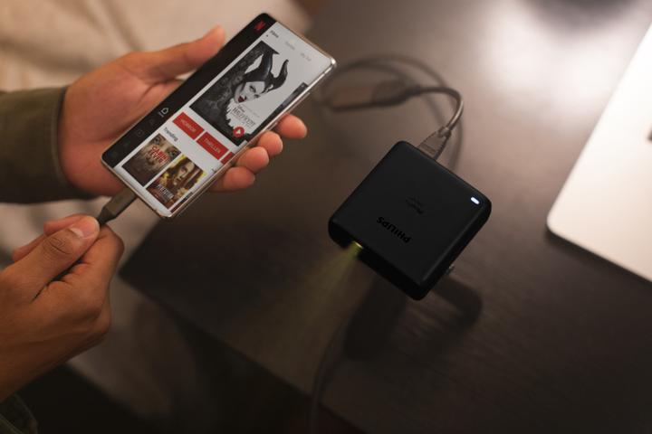Image du produit Philips PicoPix Micro+ (WVGA, 1000 lm, 1.2:1)
