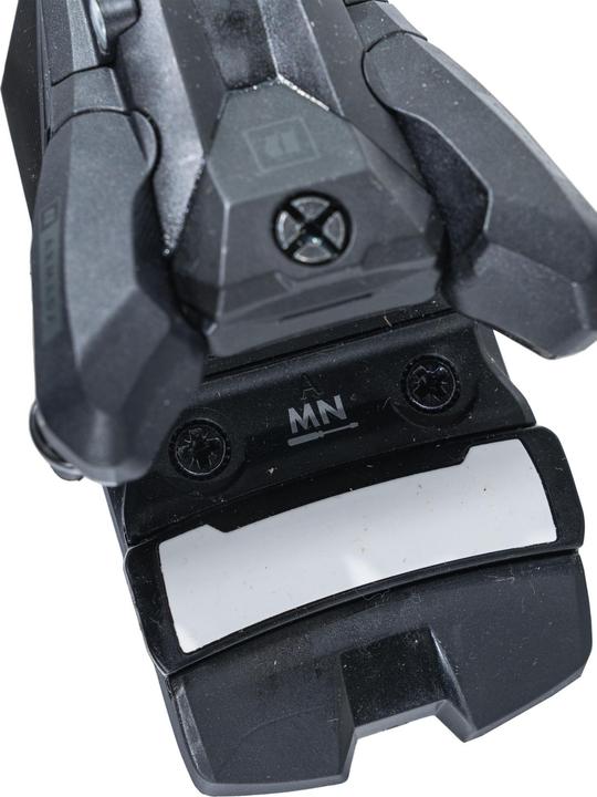 Actual product image Armada Strive 16 Mn 2025