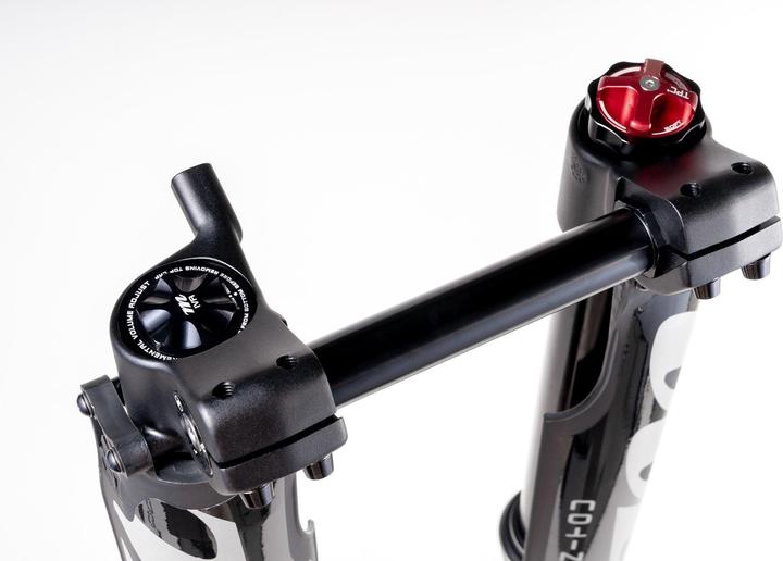 Produktbild Manitou Dorado Expert 37 (203 mm, Luft)