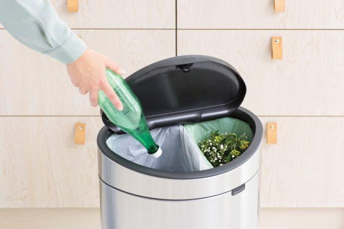 Produktbild Brabantia Touch Bin (33 l)