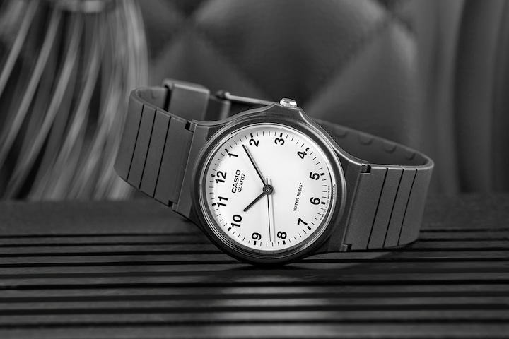 Produktbild Casio Mq-24-7bllgf (Analoguhr, 38.80 mm)
