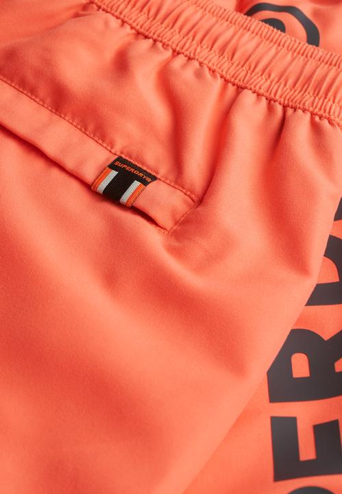 Actual product image Superdry 43,2 cm Sport-Badeshorts mit Grafik (M)