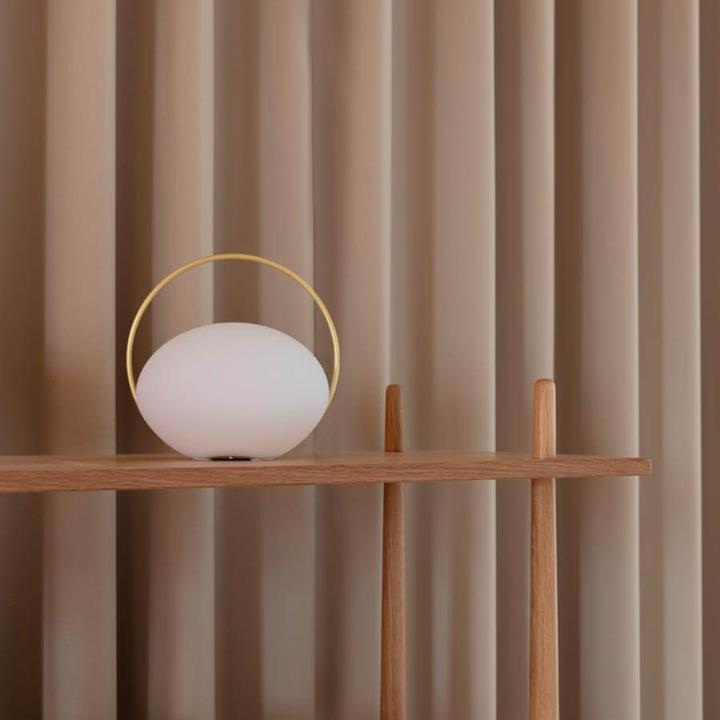 Produktbild Umage Orbit V2 Portable Tischleuchte White