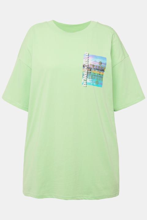 Actual product image Studio Untold Unisex Vacation Graphic Tee (M)