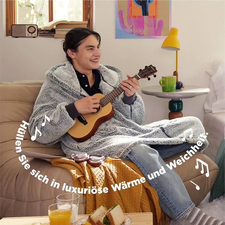 Actual product image Bedsure Hoodie blanket