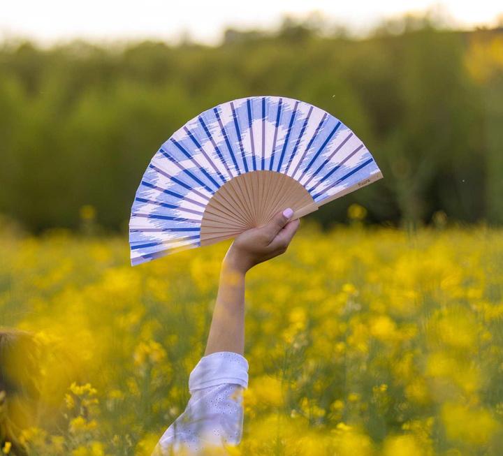 Produktbild Fisura Handfächer BLUE PRINTS