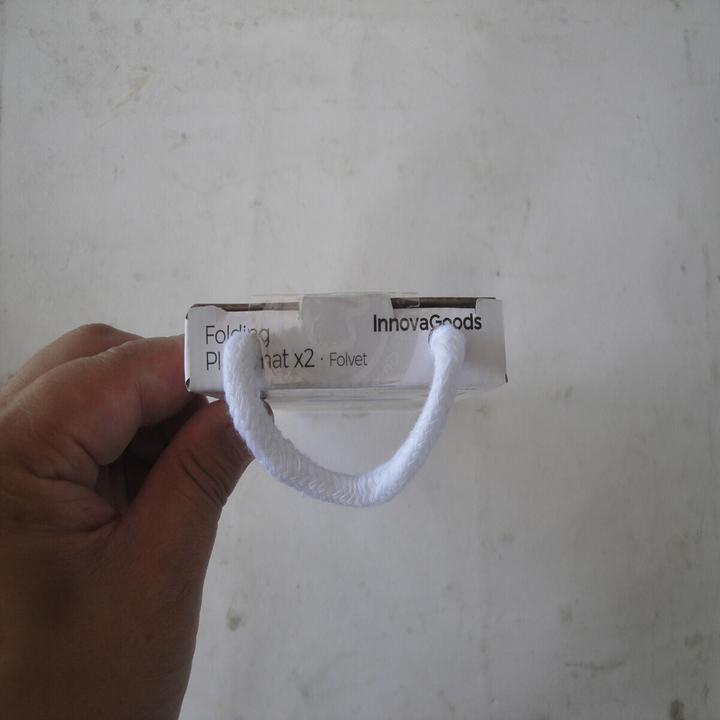 Produktbild InnovaGoods Klappbare Topfuntersetzer aus Silikon Folvet 2 Stück (2x, Pfannenuntersetzer)