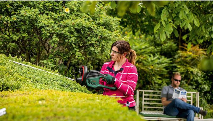 Produktbild Bosch Home & Garden Heckenschere AdvancedHedgeCut 65 (Netzbetrieb)