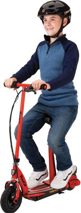 Produktbild Razor Power Core E100S mit Sitz (18 km/h, 18 km, 120 W)