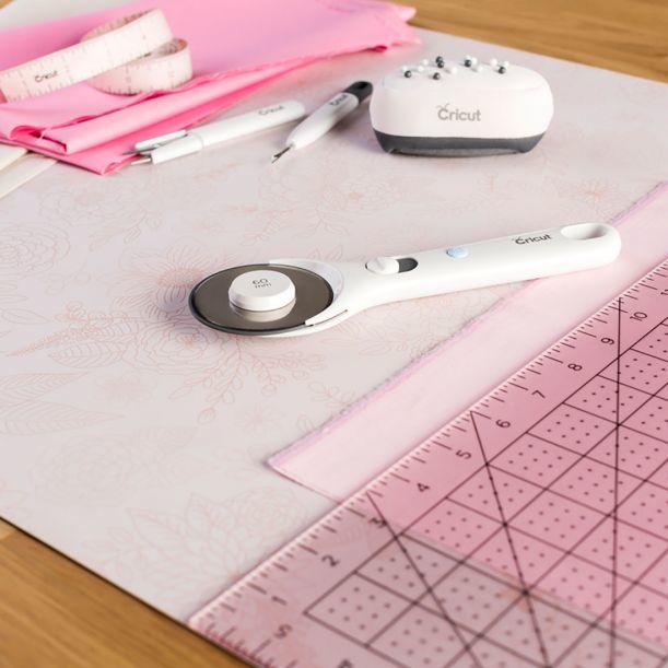 Produktbild Cricut Rotary Cutter 60mm Rotary Cutter 60mm
