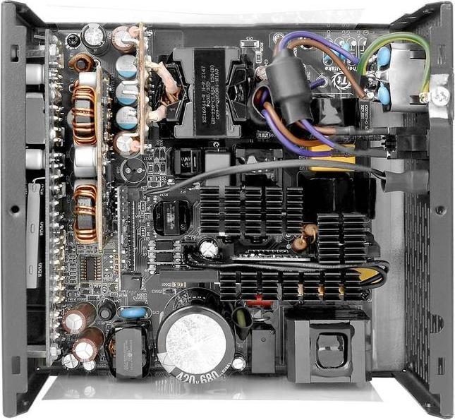 Actual product image Thermaltake Toughpower GF3 (750 W)