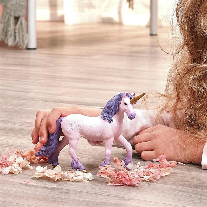 Produktbild Schleich Einhorn Stute Seraphina