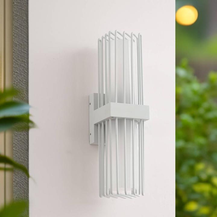Actual product image Lucande Chandan (E27, IP54)