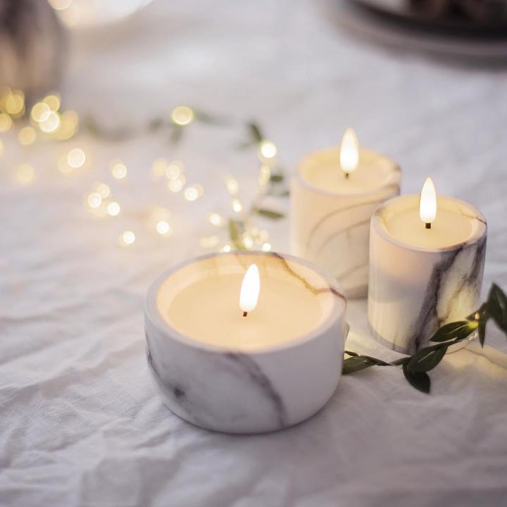 Produktbild Star Trading LED-Kerzen Set Flame Marble, 2 Stk. 5.5 cm x 9 cm, Grau (2x)