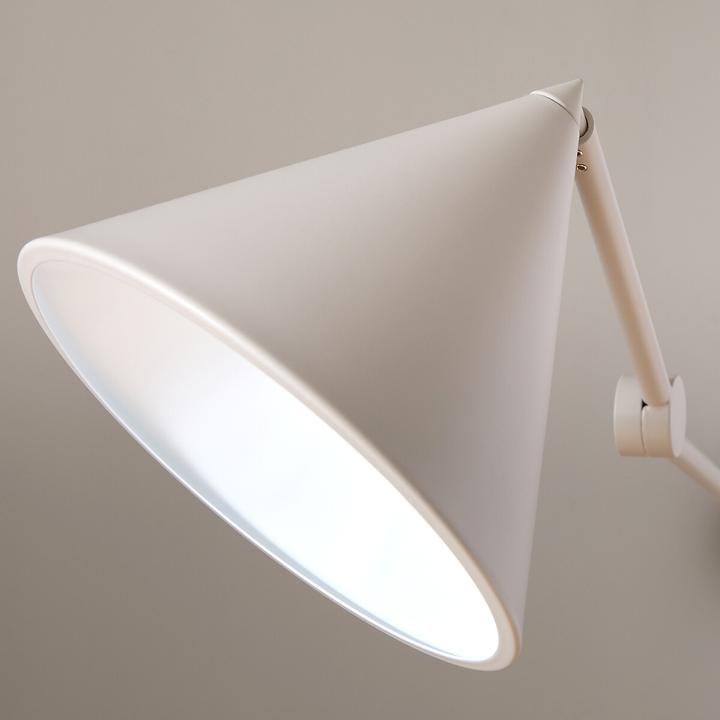 Actual product image AM.PM Moke (E14)