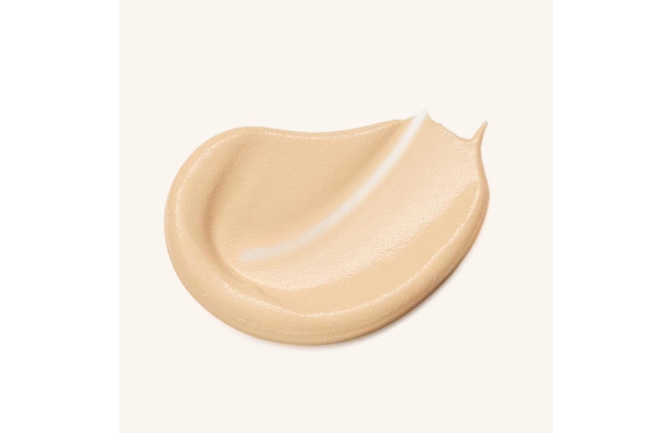 Actual product image Catrice Invisible Cover Foundation (010W)