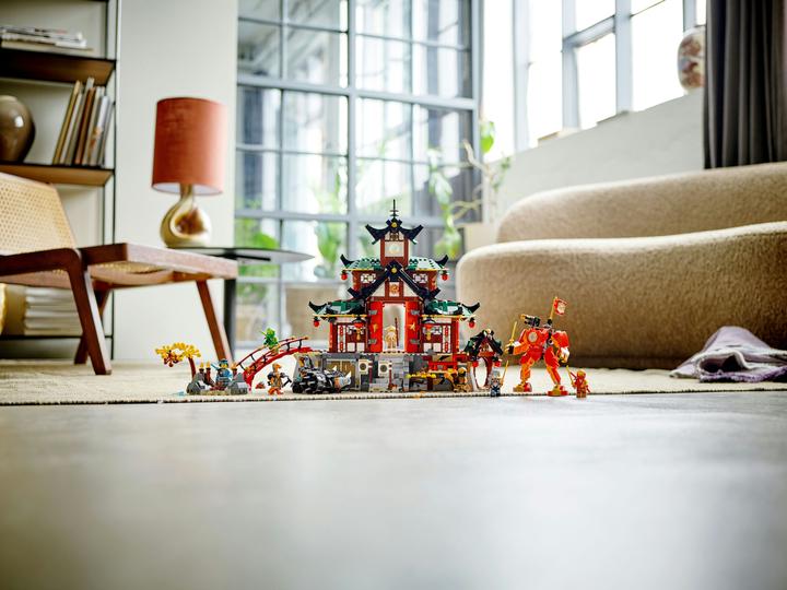 Actual product image LEGO Ninja Dojo Temple (71767, LEGO Ninjago)