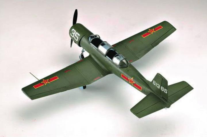 Immagine prodotto Trumpeter Cina Nanchang CJ-6