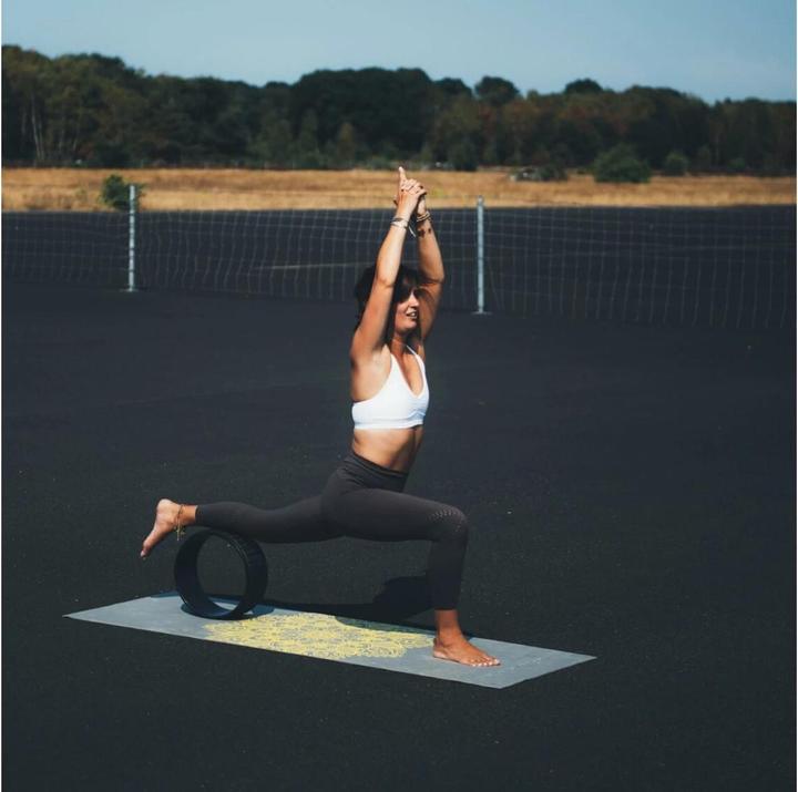 Actual product image Tunturi Yoga Rad Stretchhilfe