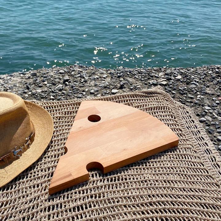 Actual product image Natura Punto Cheese Board Triangular, Beech Wood