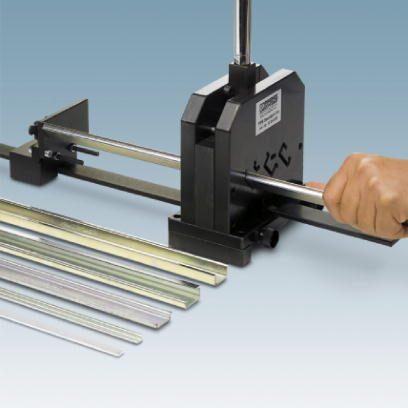 Immagine prodotto Phoenix Contact Binario a cappello NS 35/ 7,5 CU non perforato 2000MM Contenuto: 2 m