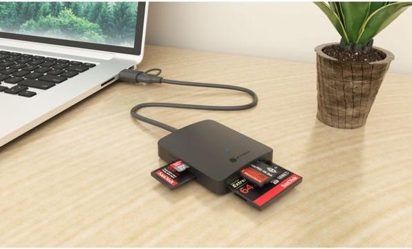 Actual product image Icy Box IB-CR302-CU3 (USB 3.0)