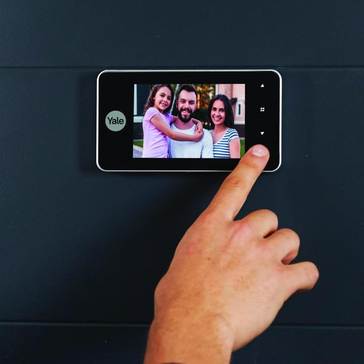 Actual product image Yale YA-45001440-6011 - Digital Door Spy DDV 4500, 4quot Display, Silver, With Doorbell amp Night V (Digital)