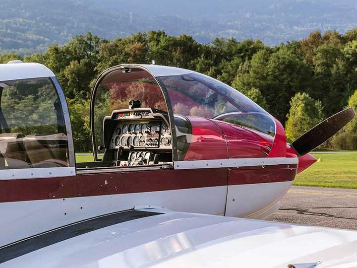 Produktbild Smartbox Luftabenteuer über Deutschland: 45 Minuten Stadtrundflug nach Wahl (1 Person)