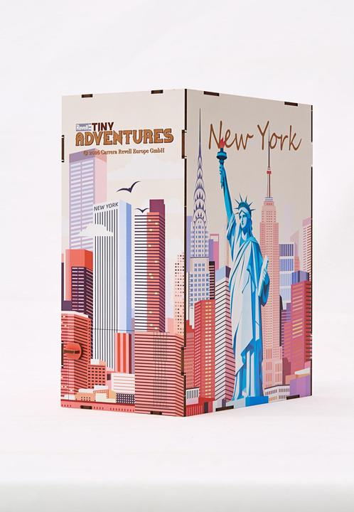 Actual product image Revell New York - Book Nook