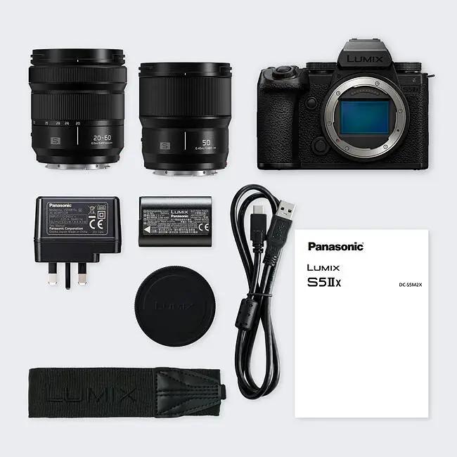Produktbild Panasonic DC-S5 II + S 20-60mm f3,5-5,6 + S 50mm f1,8 Bulk (24.20 Mpx, Vollformat)