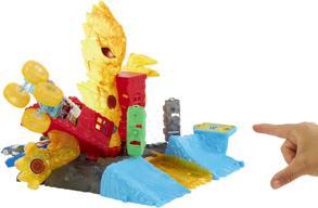 Actual product image Mattel Monster Trucks 5 ALARM TORCH TOWER TAKEDOWN