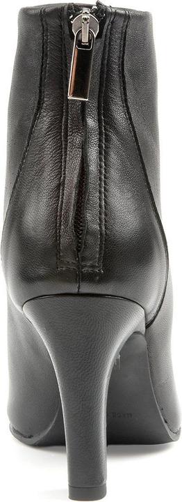 Actual product image Konstantin Starke Pilar (40)