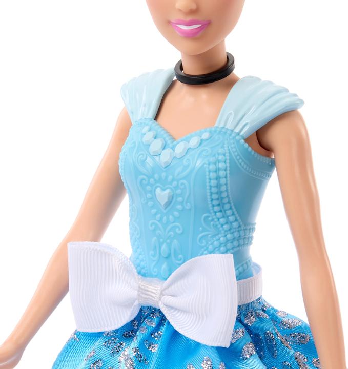Image du produit Hasbro ROYAL FASHION REVEAL™ Cinderella Doll