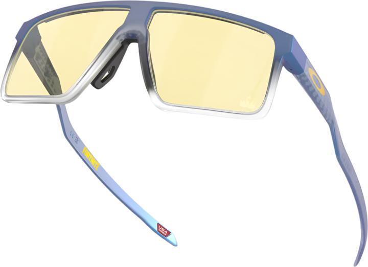 Actual product image Oakley Helux