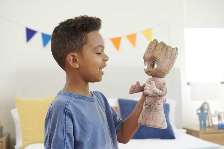 Actual product image Mattel Groovin' Groot (28 cm)