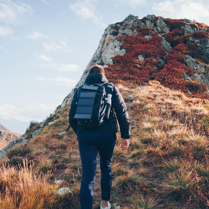 Produktbild Sunslice Tragbare Solar-Batterie 8W "Electron" (10000000 mAh, 8 W, 20 Wh)