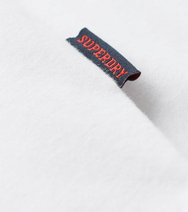 Actual product image Superdry Essential Logo Emb Tee (L)