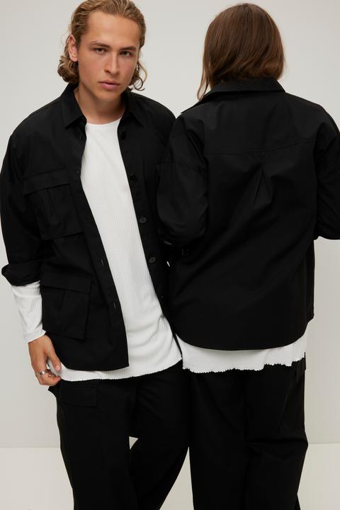 Produktbild Studio Untold Hemdjacke, oversized, Utility-Style, Hemdkragen, 4 Taschen, Langarm, Unisex (S)