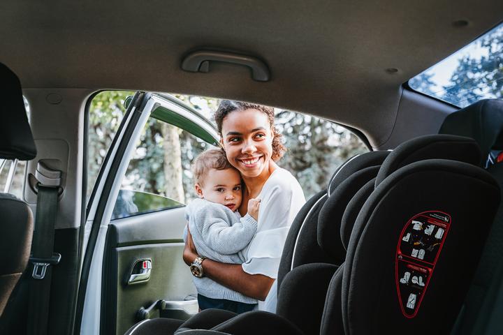 Actual product image BabyGo FreeFix Isize black (Child seat)