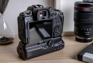 Actual product image Newell Battery BG-R10 for Canon (Camera battery)