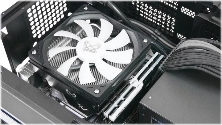 Produktbild Scythe Big Shuriken 3 RGB (69 mm)