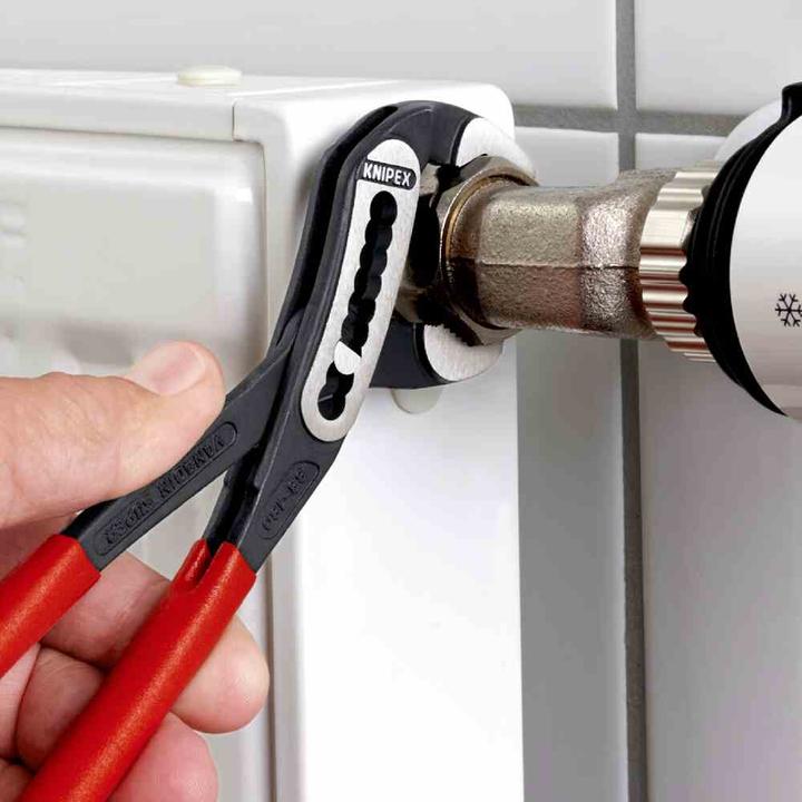 Produktbild Knipex Alligator® water pump pliers 300 mm, in self-service display packaging (300 mm)
