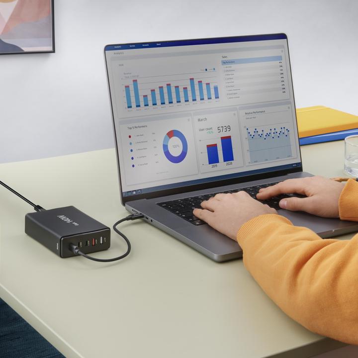 Produktbild Hama Ladestation 5 Ports, GaN, Schnellladegerät, 3xUSB-C, 2xUSB-A, PD, 140 W, SW (140 W)