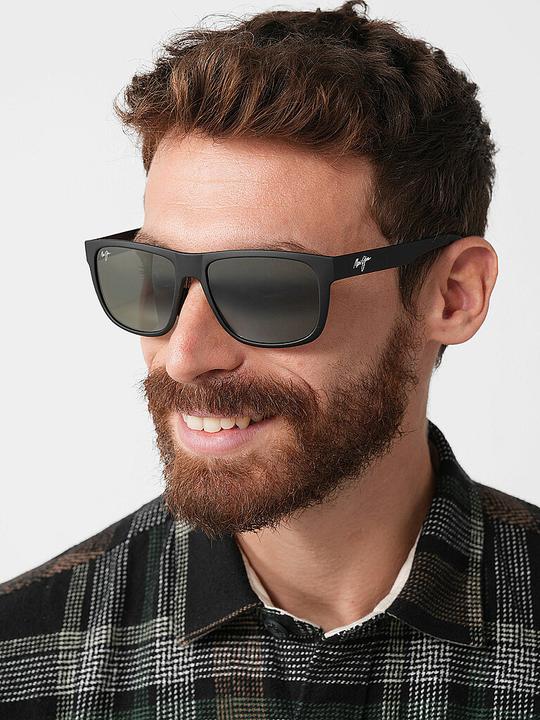 Actual product image Maui Jim 670