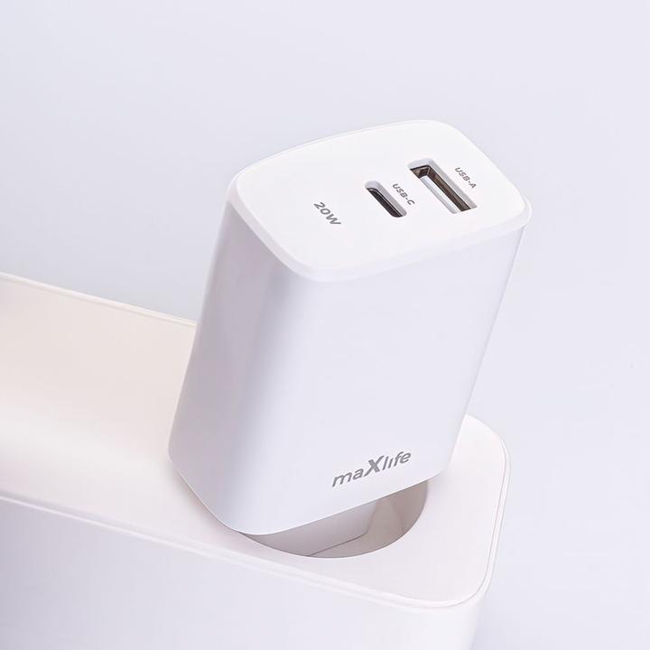 Produktbild Maxlife MXTC-10-20AC PD QC Ladegerät 1x USB-C 1x USB 20W weiss (20 W, 2 Ports)